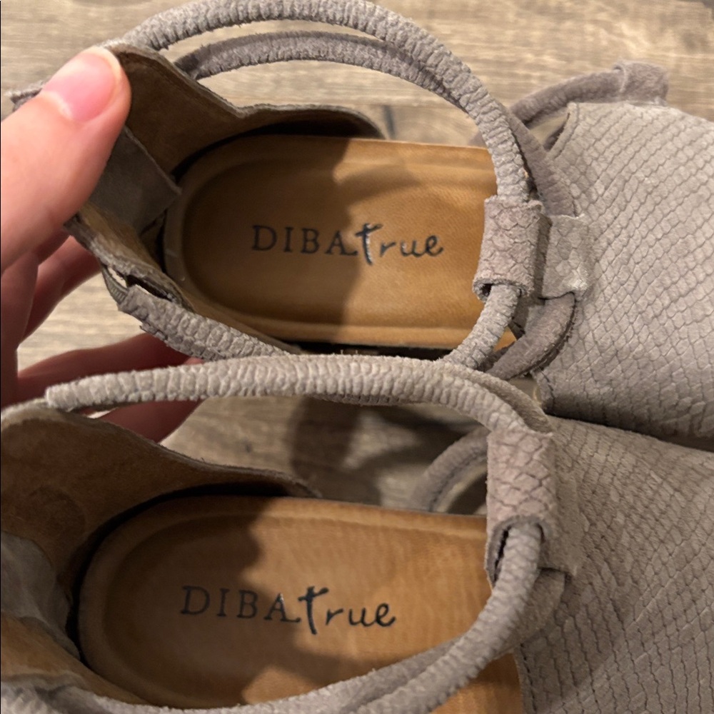 Diba True Green Clover Leather Sandal size 10 - Picture 7 of 8